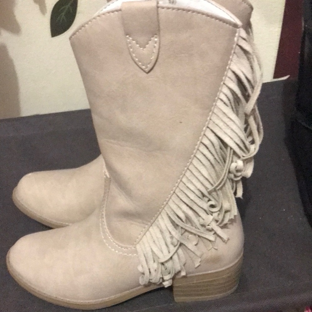 Girls boots *name your price*